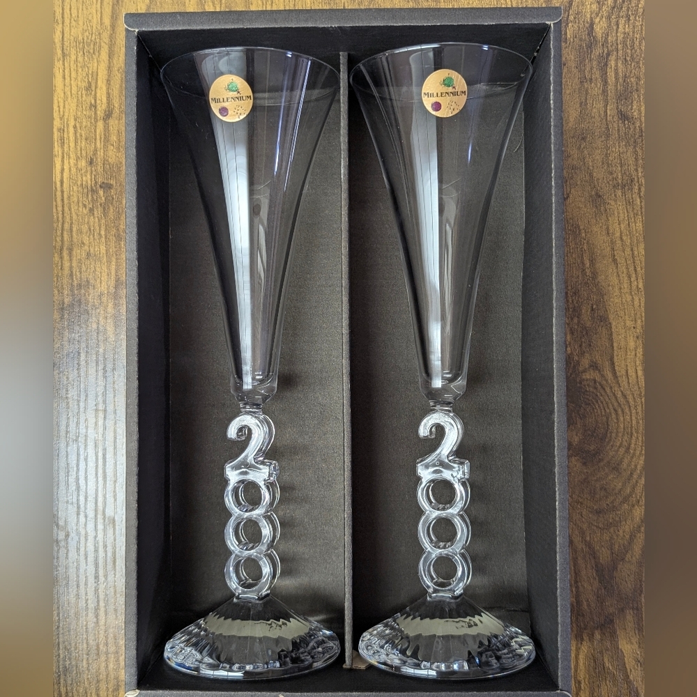 New Cristal d'Arques 2000 Millennium Crystal Champagne Flutes